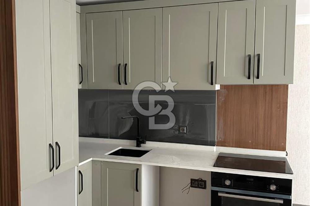 ATATÜRK CADDESİ KUĞULU PARK YANI SIFIR 1+1 DAİRE OTOPARKLI