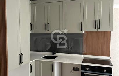 ATATÜRK CADDESİ KUĞULU PARK YANI SIFIR 1+1 DAİRE OTOPARKLI