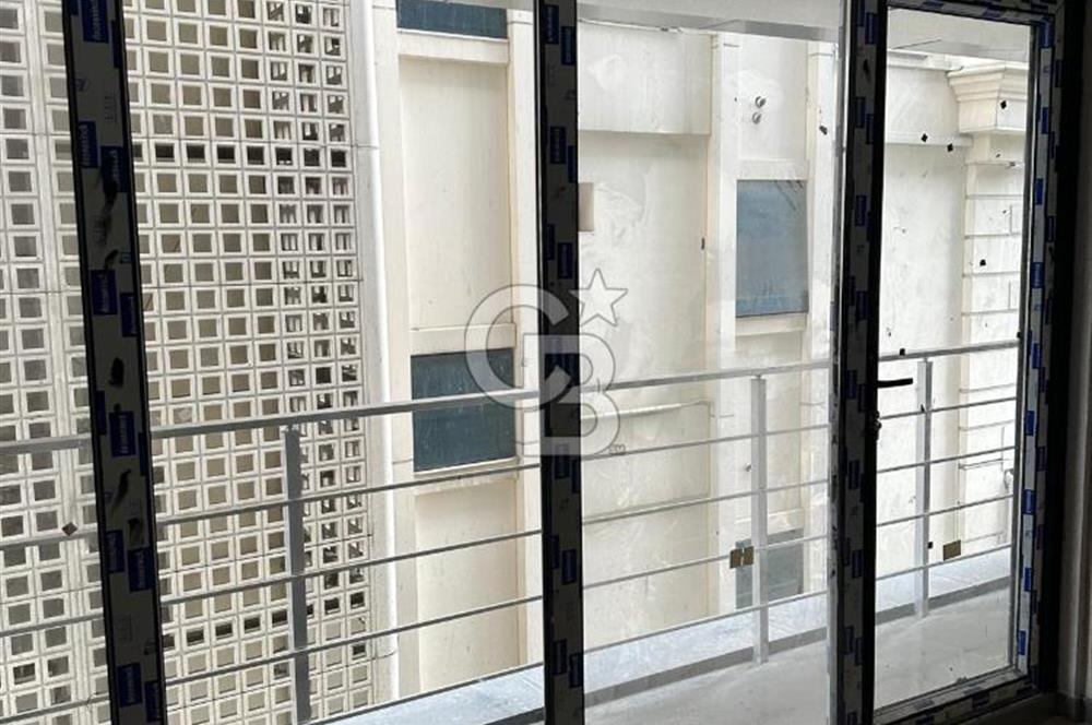 ATATÜRK CADDESİ KUĞULU PARK YANI SIFIR 1+1 DAİRE OTOPARKLI