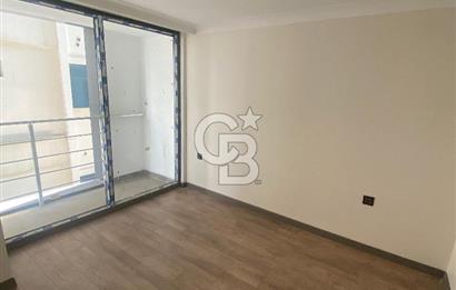 ATATÜRK CADDESİ KUĞULU PARK YANI SIFIR 1+1 DAİRE OTOPARKLI