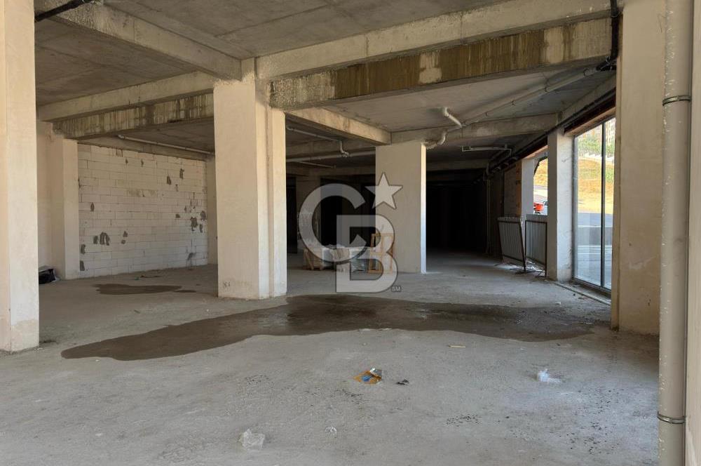 CB BLACK'TEN GÖRÜKLE ANAFARTALAR CADDESİ KİRALIK DÜKKAN