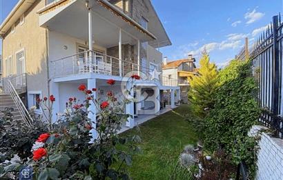 KARŞIYAKADA NESİBE AYDINA YÜRÜME MESAFESİNDE MÜSTAKİL VİLLA!