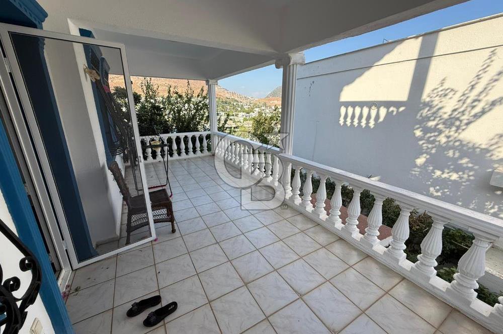 Akyarlar Aspat’ta Site İçinde SATILIK 3+1 Dubleks Villa – Alt Kat Bağımsız 1+1