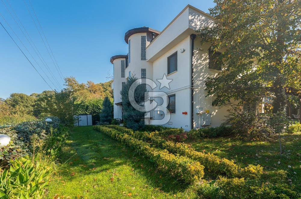 SAPANCA FATİH MAH.1235 M2 ARSA450 M2 SATILIK HAVUZLU İKİZ VİLLA