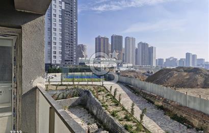 BAHÇEŞEHİR HAYATPARK 2 SATILIK 2+1 DAİRE