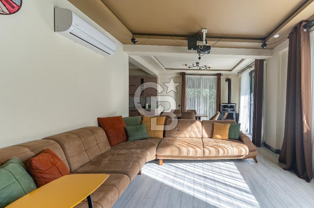 SAPANCA FATİH MAH.1235 M2 ARSA450 M2 SATILIK HAVUZLU İKİZ VİLLA