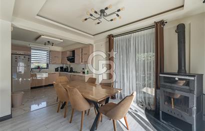 SAPANCA FATİH MAH.1235 M2 ARSA450 M2 SATILIK HAVUZLU İKİZ VİLLA