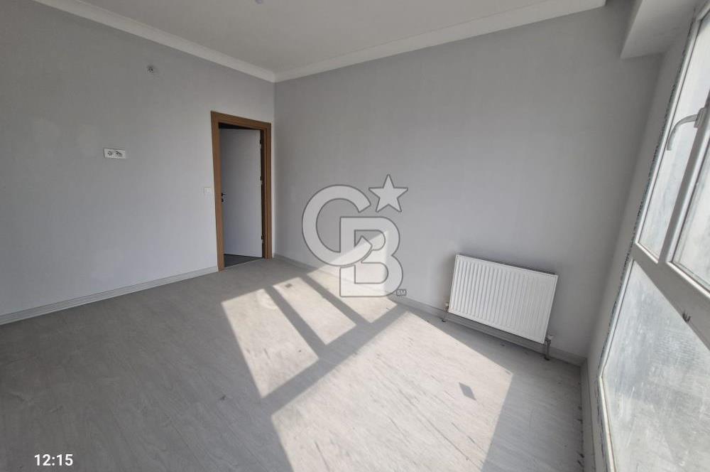 BAHÇEŞEHİR HAYATPARK 2 SATILIK 2+1 DAİRE