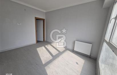 BAHÇEŞEHİR HAYATPARK 2 SATILIK 2+1 DAİRE