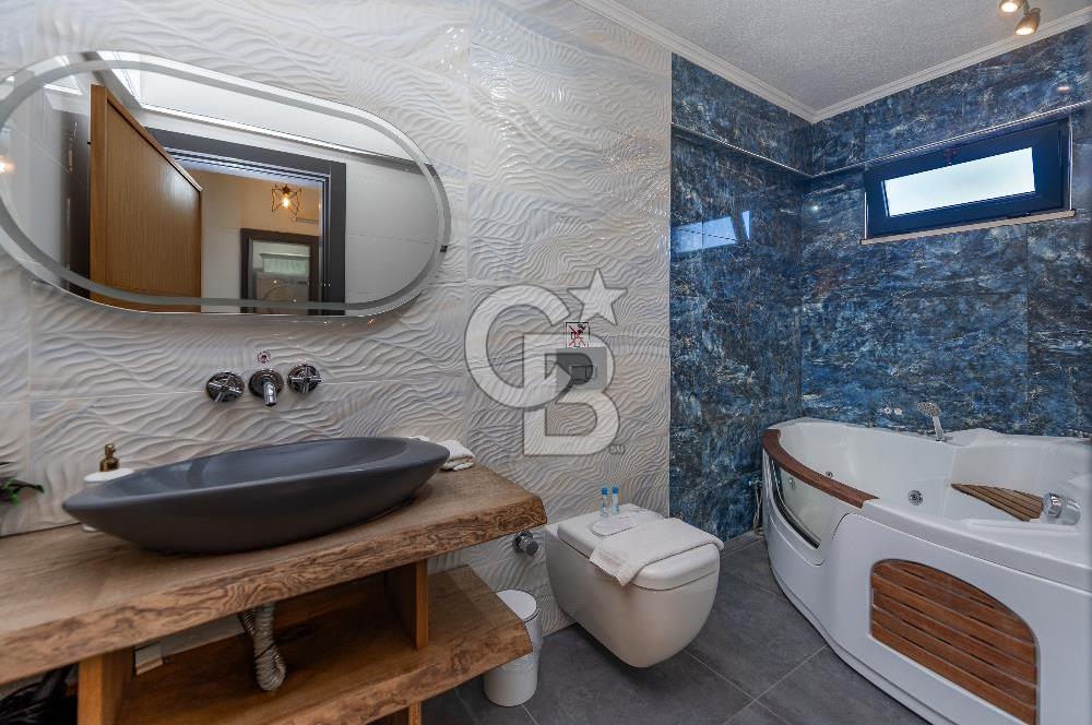 SAPANCA FATİH MAH.1235 M2 ARSA450 M2 SATILIK HAVUZLU İKİZ VİLLA