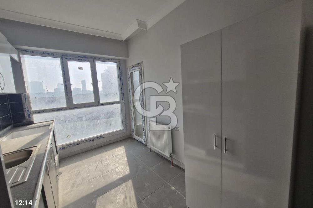 BAHÇEŞEHİR HAYATPARK 2 SATILIK 2+1 DAİRE