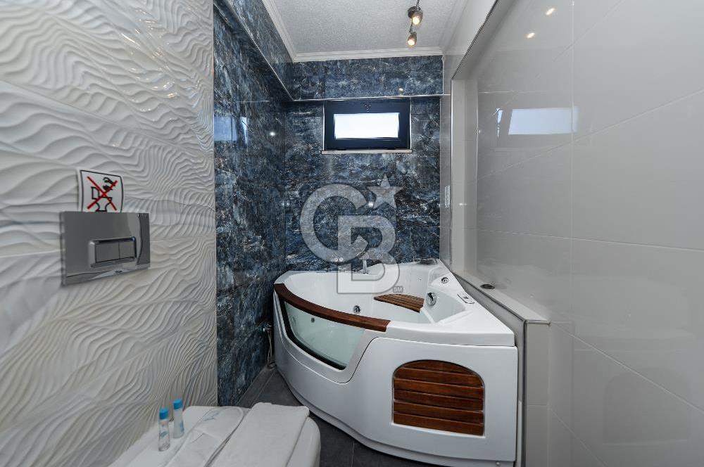 SAPANCA FATİH MAH.1235 M2 ARSA450 M2 SATILIK HAVUZLU İKİZ VİLLA