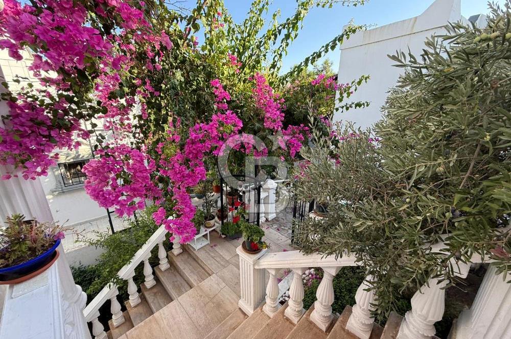 Akyarlar Aspat’ta Site İçinde SATILIK 3+1 Dubleks Villa – Alt Kat Bağımsız 1+1