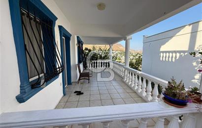 Akyarlar Aspat’ta Site İçinde SATILIK 3+1 Dubleks Villa – Alt Kat Bağımsız 1+1