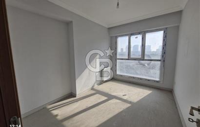 BAHÇEŞEHİR HAYATPARK 2 SATILIK 2+1 DAİRE