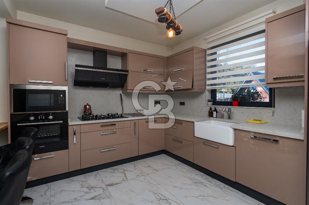 SAPANCA FATİH MAH.1235 M2 ARSA450 M2 SATILIK HAVUZLU İKİZ VİLLA