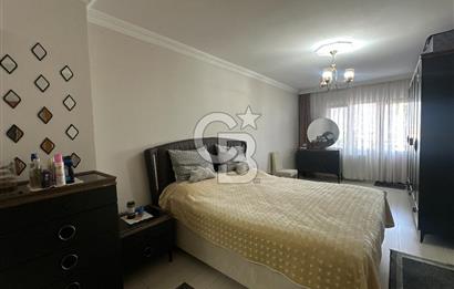 Karamürsel'de 815 m² Tek Parsel Üzerinde 420 m2 3 Katlı Bina