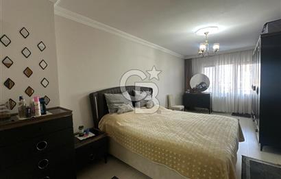 Karamürsel'de 815 m² Tek Parsel Üzerinde 420 m2 3 Katlı Bina