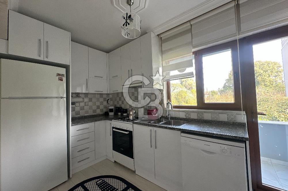 Karamürsel'de 815 m² Tek Parsel Üzerinde 420 m2 3 Katlı Bina