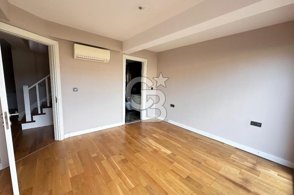 Kemerburgaz Livera Homes Sitesinde Eşsiz Fırsat 4+1 Bahçe Dubleksi