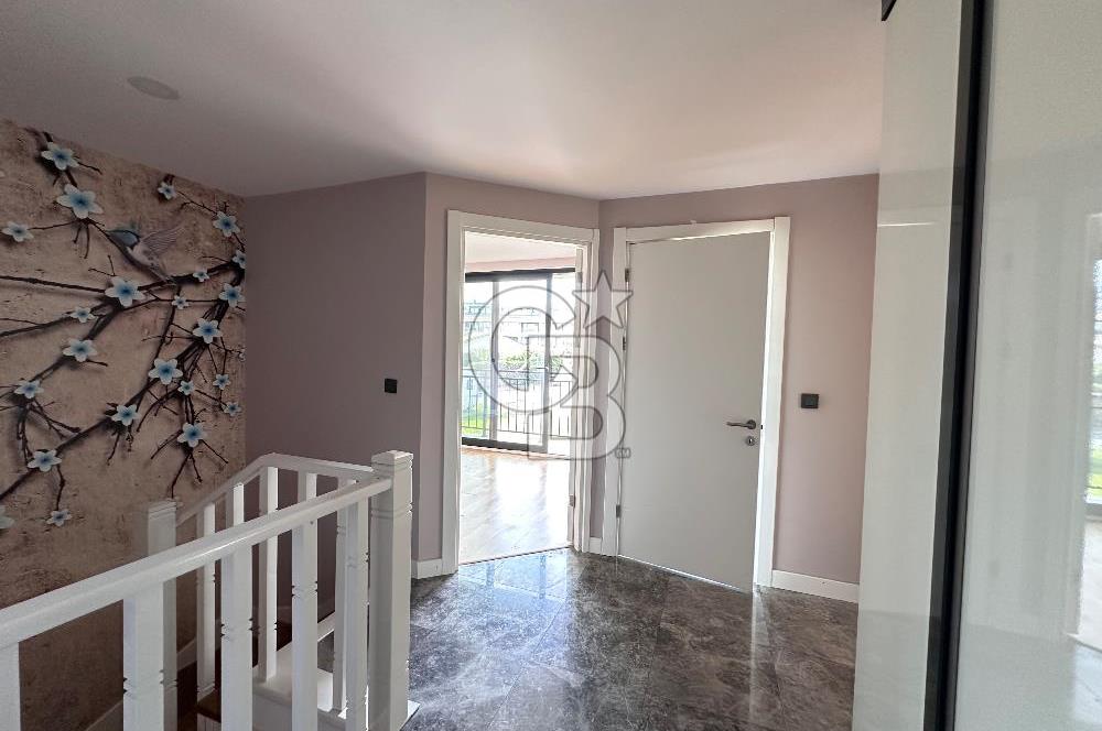 Kemerburgaz Livera Homes Sitesinde Eşsiz Fırsat 4+1 Bahçe Dubleksi