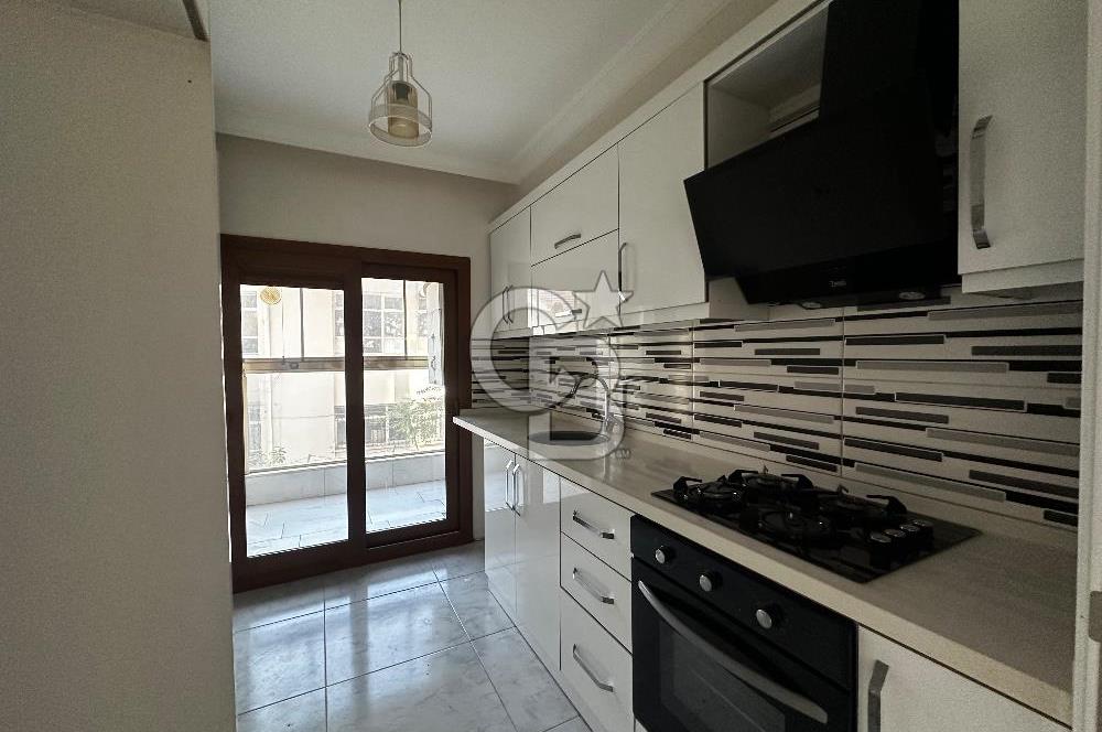 Karşıyaka İmbatlı mahallesi’nde Geniş 2+1 Kiralık Lüks Daire 