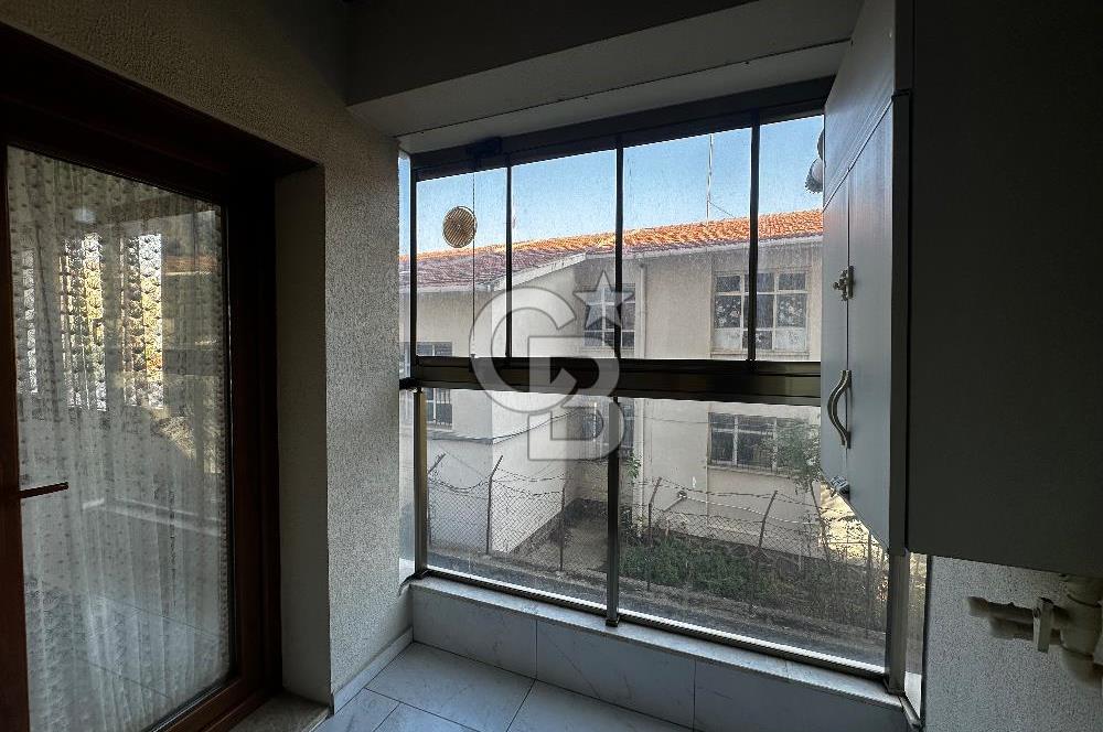 Karşıyaka İmbatlı mahallesi’nde Geniş 2+1 Kiralık Lüks Daire 