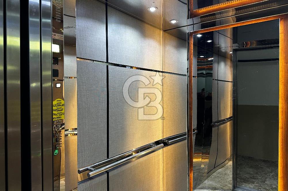 Karşıyaka İmbatlı mahallesi’nde Geniş 2+1 Kiralık Lüks Daire 