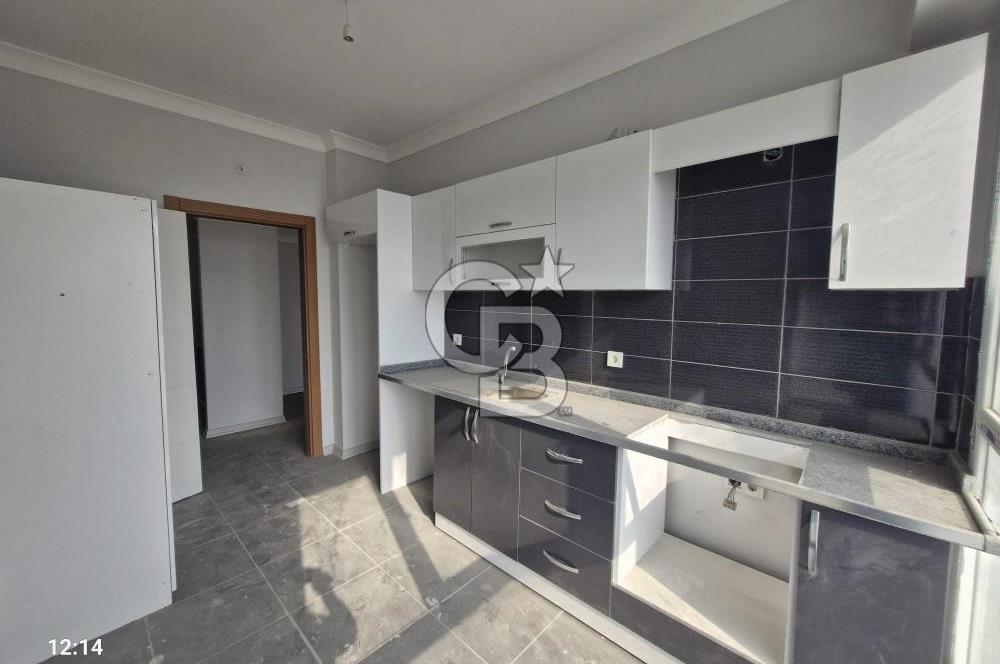 BAHÇEŞEHİR HAYATPARK 2 SATILIK 2+1 DAİRE