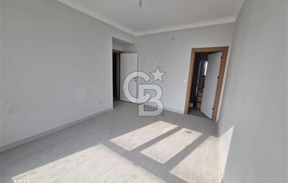 BAHÇEŞEHİR HAYATPARK 2 SATILIK 2+1 DAİRE