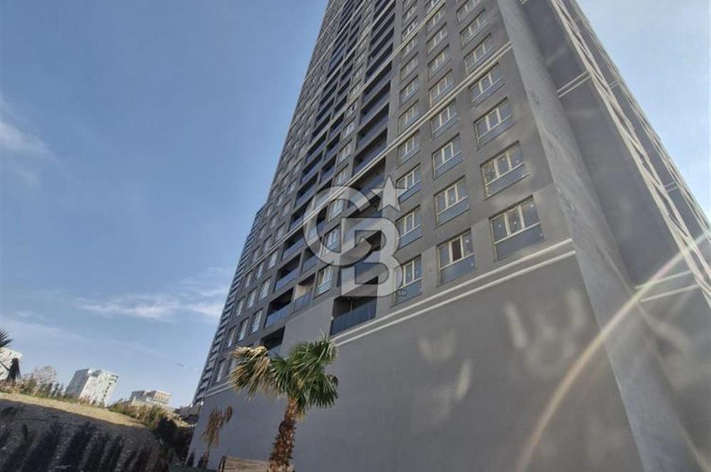 BAHÇEŞEHİR HAYATPARK 2 SATILIK 2+1 DAİRE