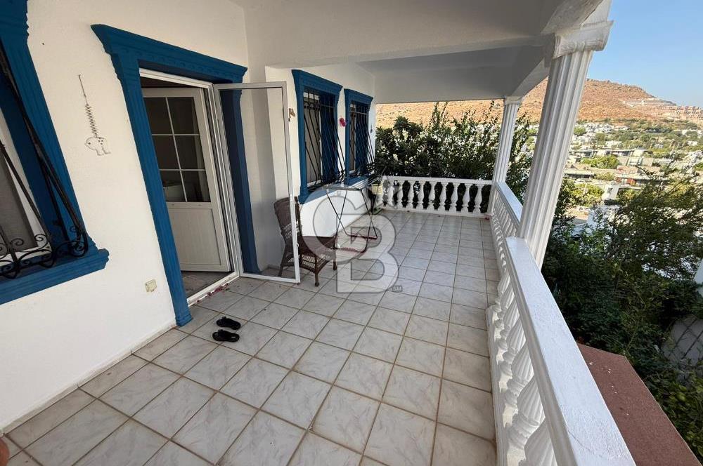 Akyarlar Aspat’ta Site İçinde SATILIK 3+1 Dubleks Villa – Alt Kat Bağımsız 1+1