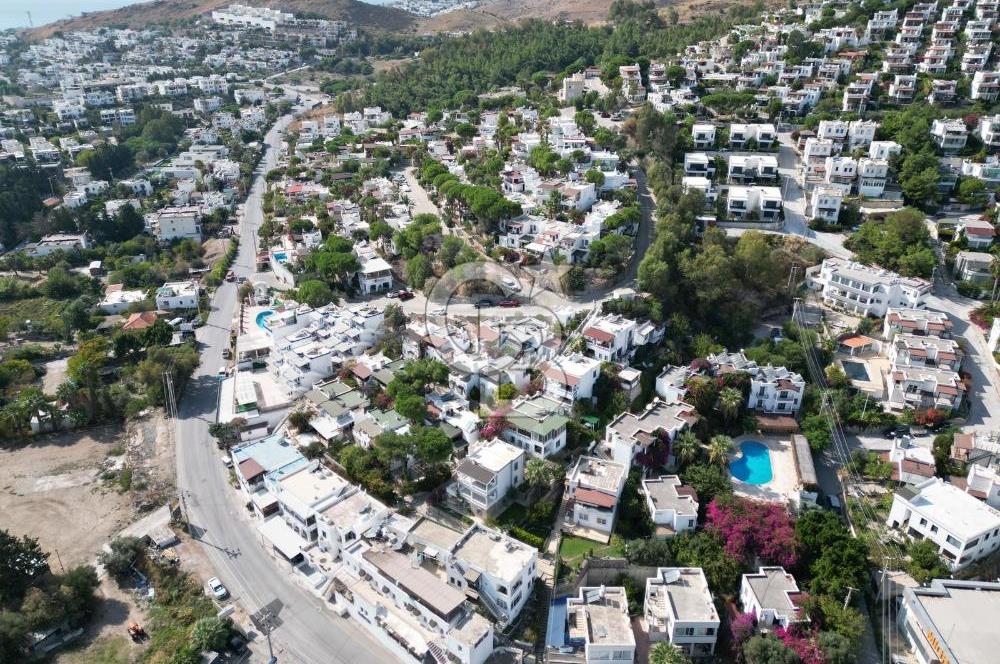 Akyarlar Aspat’ta Site İçinde SATILIK 3+1 Dubleks Villa – Alt Kat Bağımsız 1+1