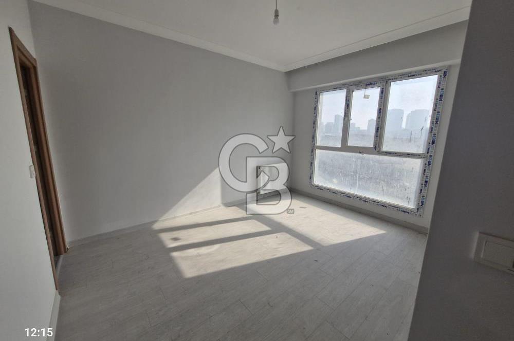 BAHÇEŞEHİR HAYATPARK 2 SATILIK 2+1 DAİRE