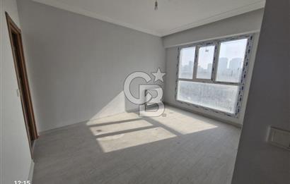 BAHÇEŞEHİR HAYATPARK 2 SATILIK 2+1 DAİRE