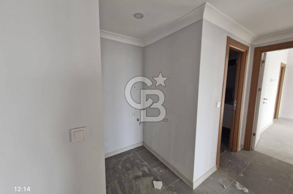 BAHÇEŞEHİR HAYATPARK 2 SATILIK 2+1 DAİRE
