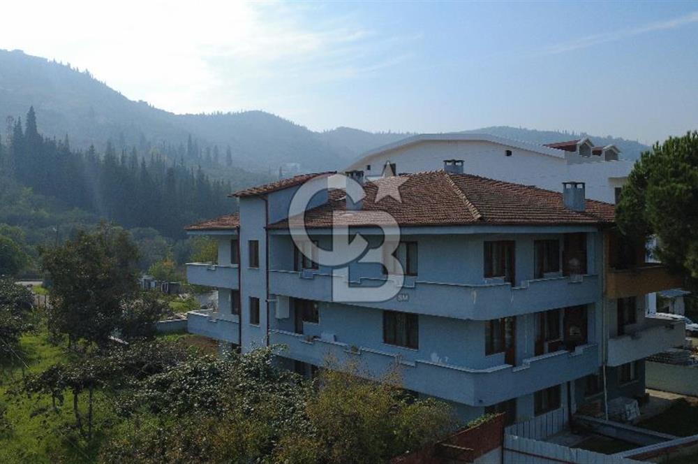 Karamürsel'de 815 m² Tek Parsel Üzerinde 420 m2 3 Katlı Bina