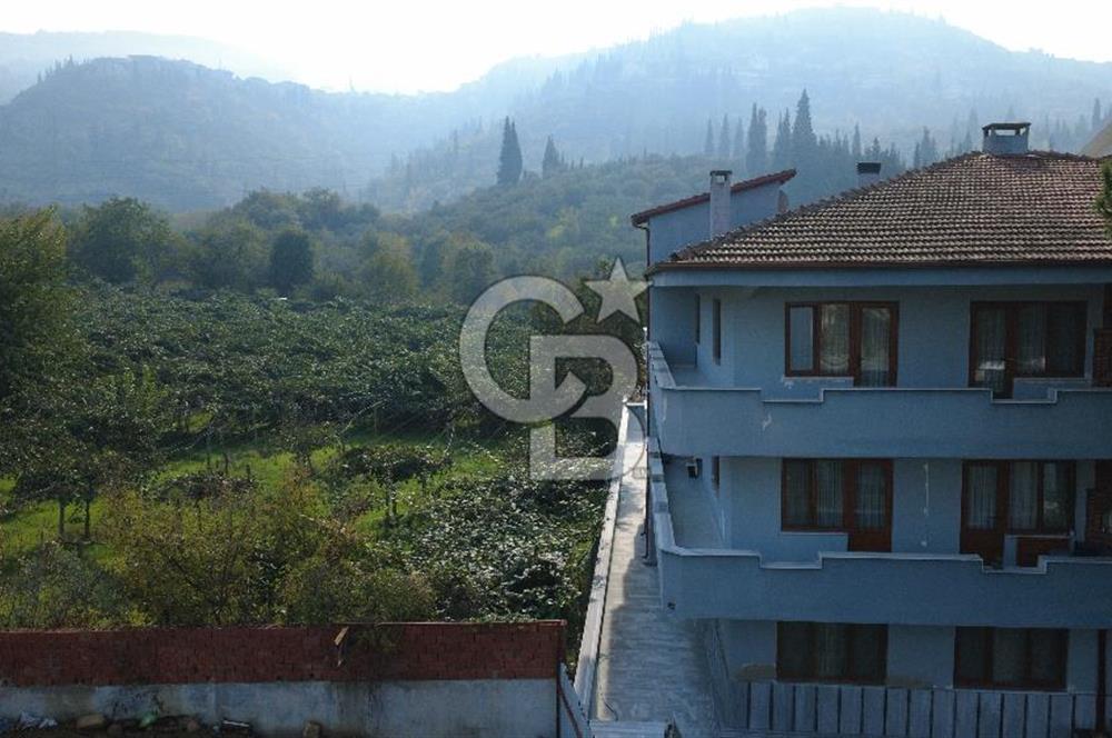 Karamürsel'de 815 m² Tek Parsel Üzerinde 420 m2 3 Katlı Bina