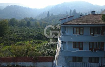 Karamürsel'de 815 m² Tek Parsel Üzerinde 420 m2 3 Katlı Bina