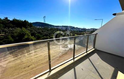 Kuşadası İkiçeşmelik’te Ferah ve Lüks Kiralık 1+1 Loft Daire