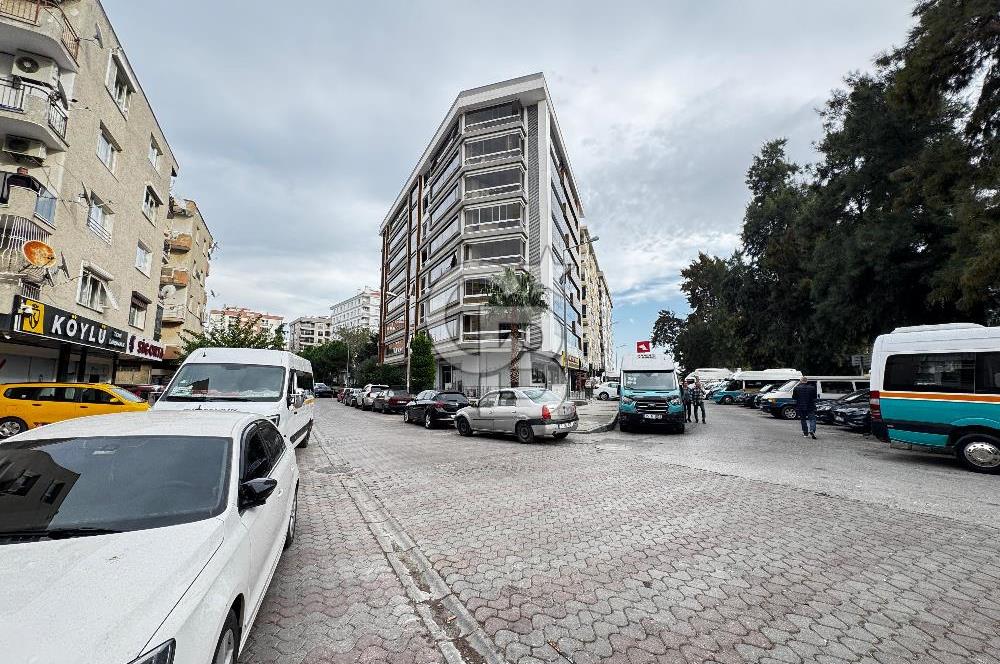 KONAK GÜNEŞLİ MAH EGEPOL HAS 250METRE 2.KAT 3+1 120m2 FUL EŞYALI