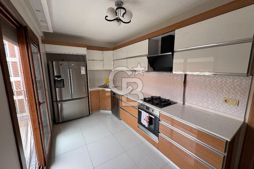 Alaybey de Asansörlü Otoparklı 3+1 Geniş Daire