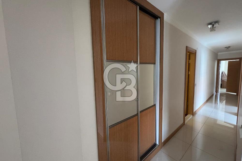 Alaybey de Asansörlü Otoparklı 3+1 Geniş Daire