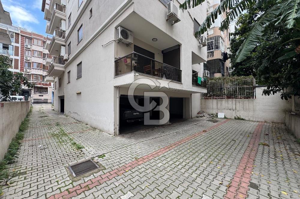 Alaybey de Asansörlü Otoparklı 3+1 Geniş Daire