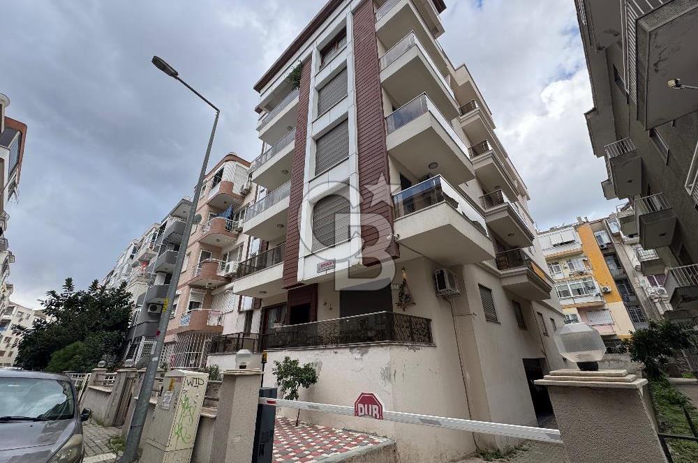 Alaybey de Asansörlü Otoparklı 3+1 Geniş Daire