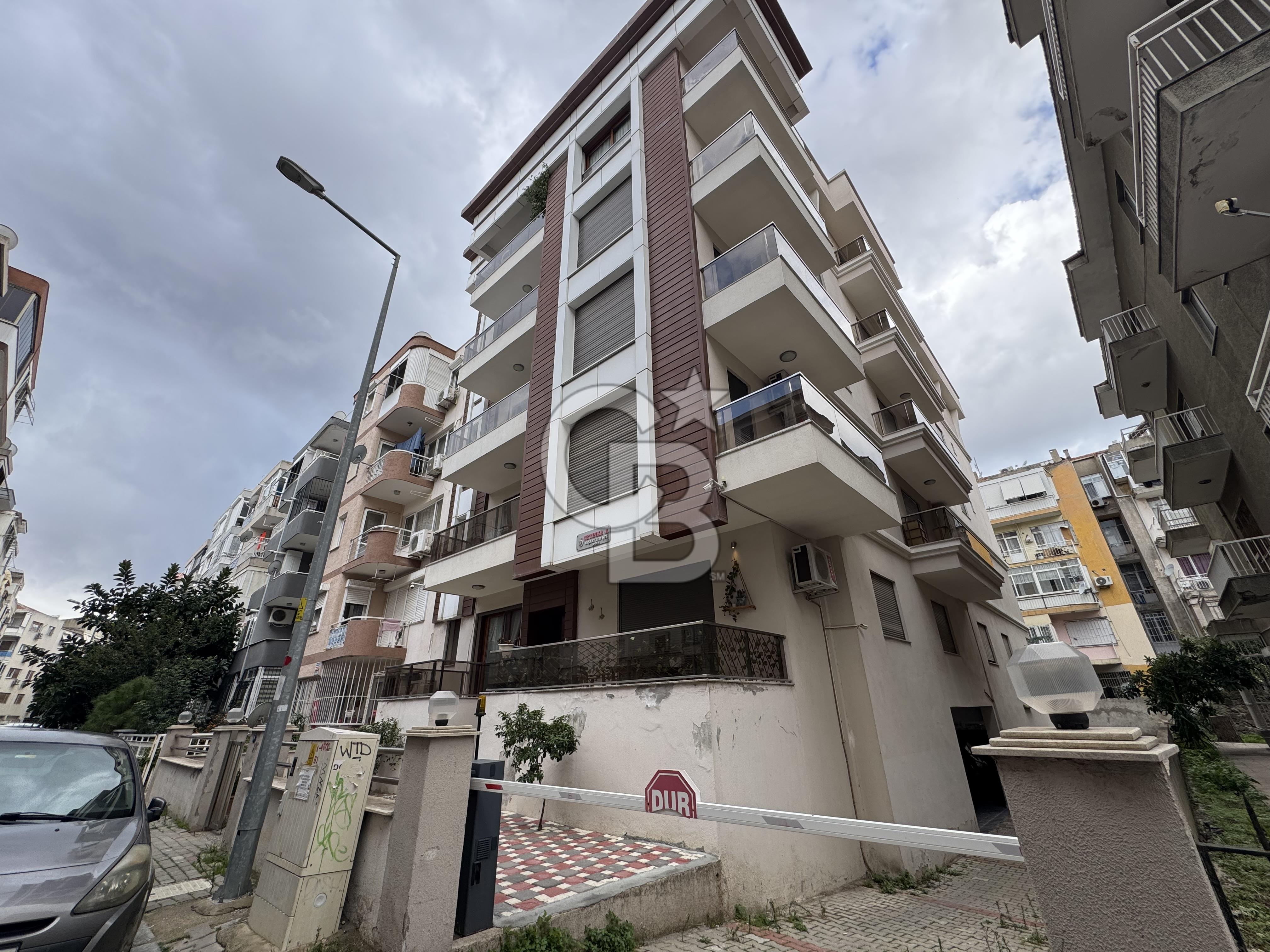 Alaybey de Asansörlü Otoparklı 3+1 Geniş Daire