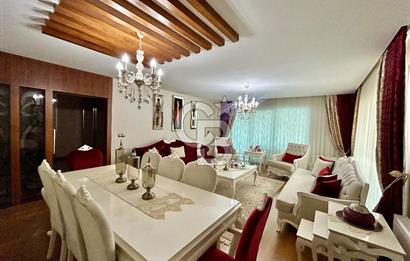 Beylikdüzü Adnan Kahveci Dora Park 2 Sitesinde Satılık 4+1 Daire