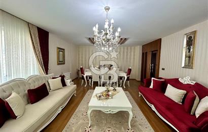 Beylikdüzü Adnan Kahveci Dora Park 2 Sitesinde Satılık 4+1 Daire