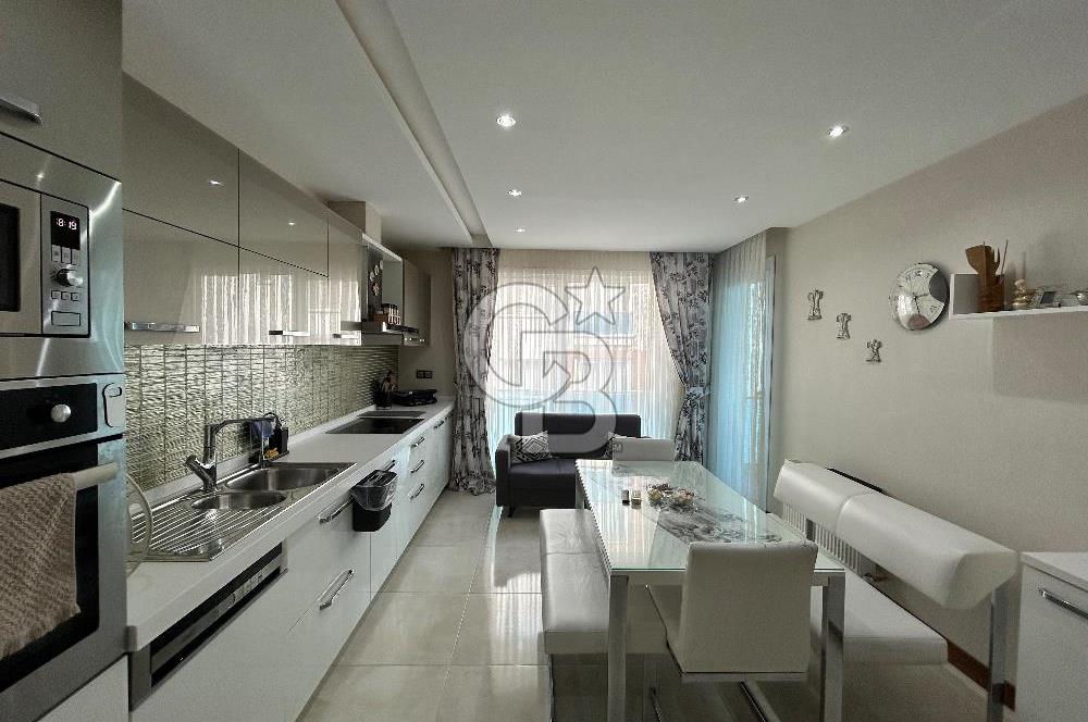 Beylikdüzü Adnan Kahveci Dora Park 2 Sitesinde Satılık 4+1 Daire