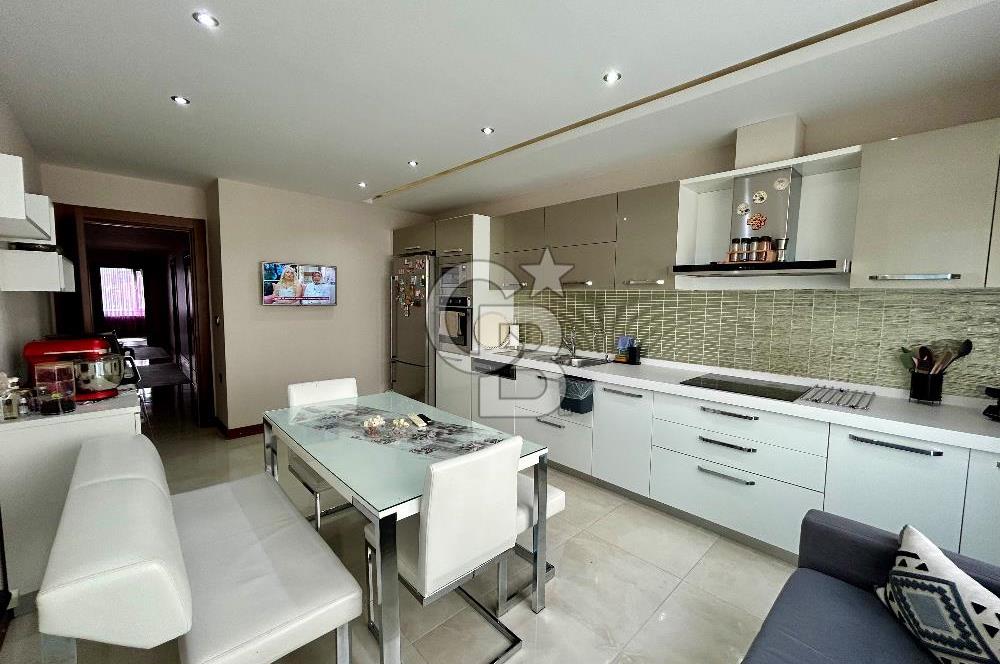 Beylikdüzü Adnan Kahveci Dora Park 2 Sitesinde Satılık 4+1 Daire